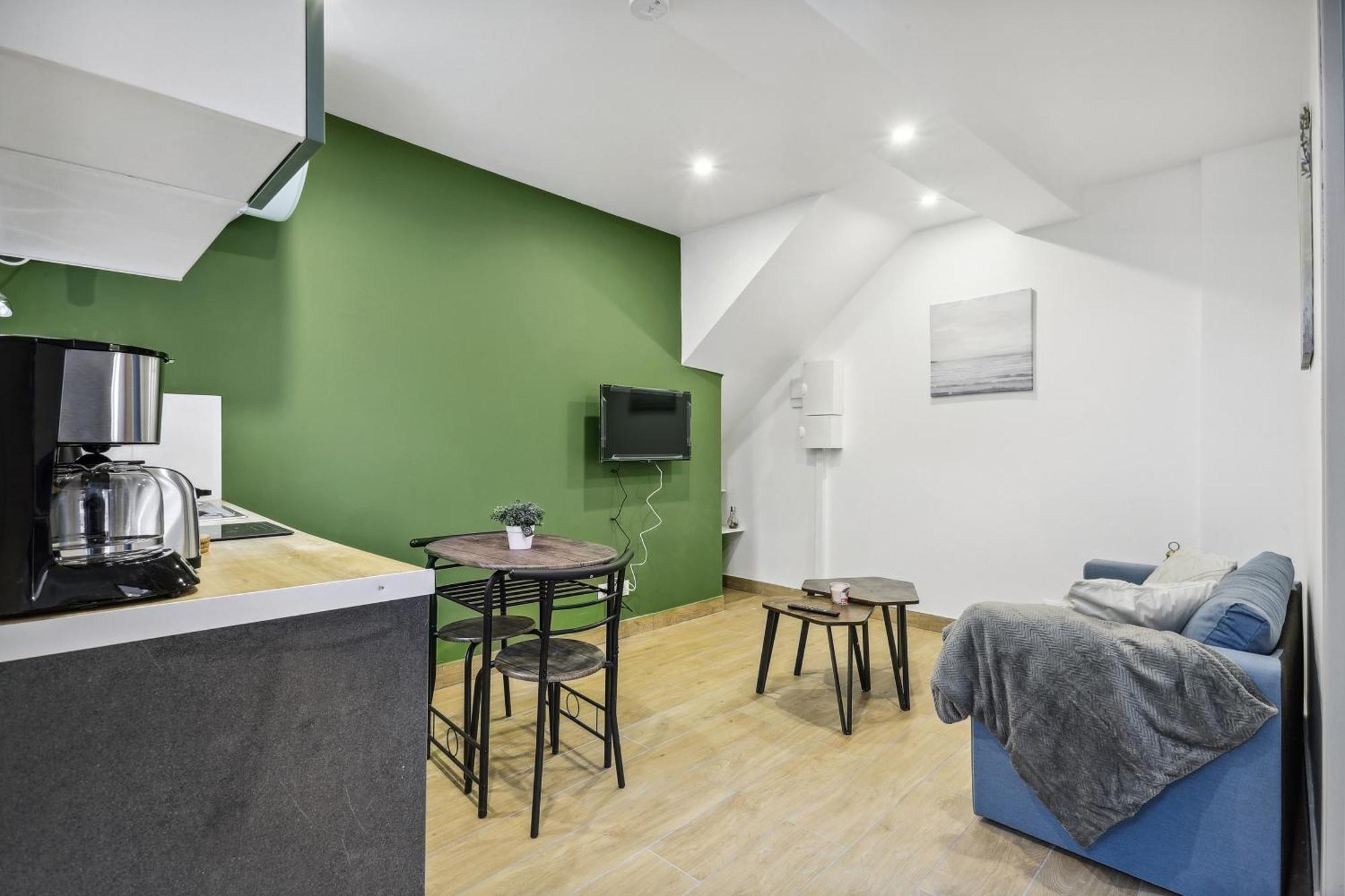Chic Cosy Apart With Parking Jouarre Exteriör bild
